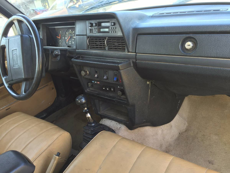 Illustration for article titled For $2,985, Could This 1992 Volvo 240 Be The Last Car You'll Ever Need?